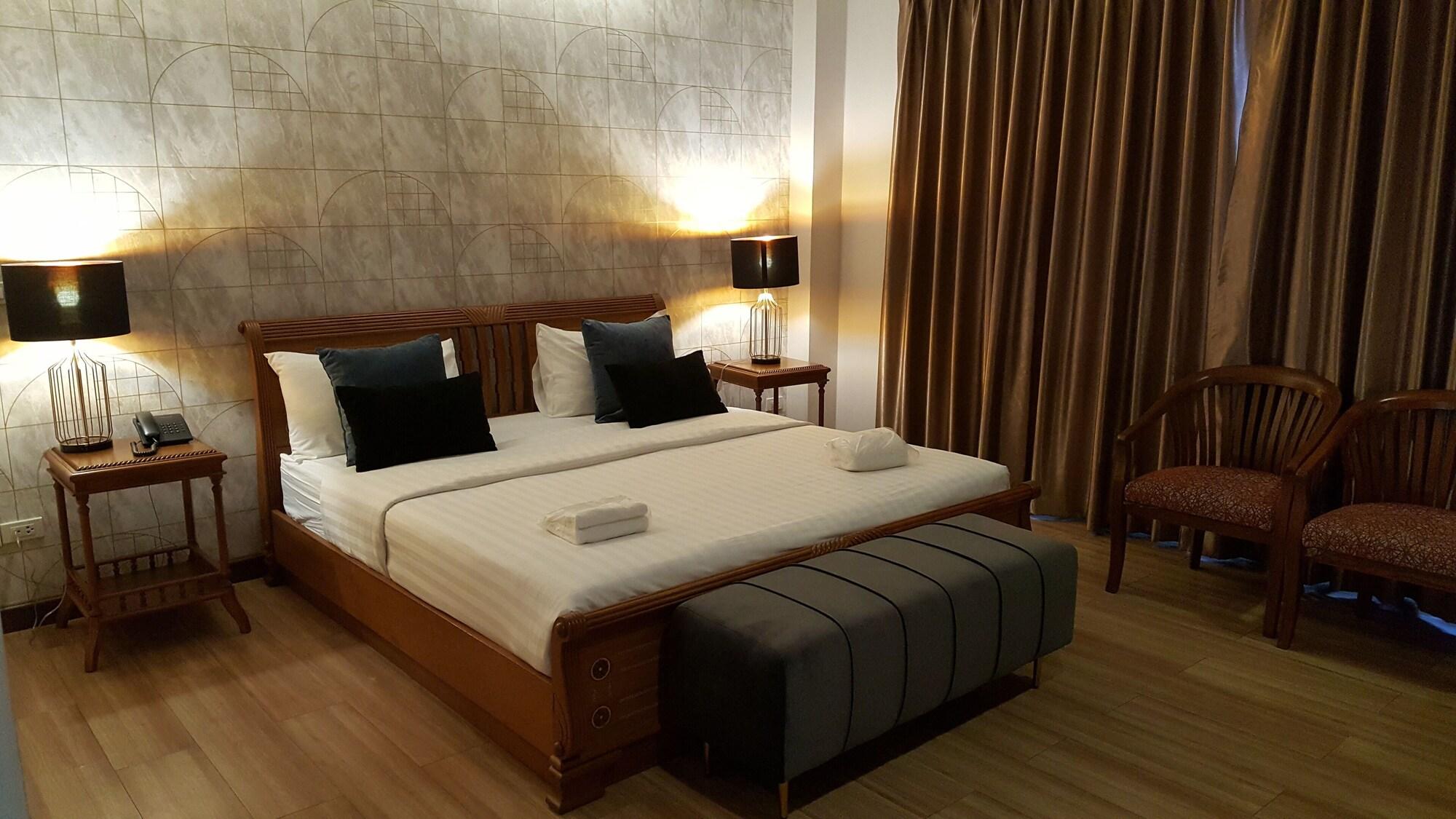 W 21 Hotel Bangkok Esterno foto